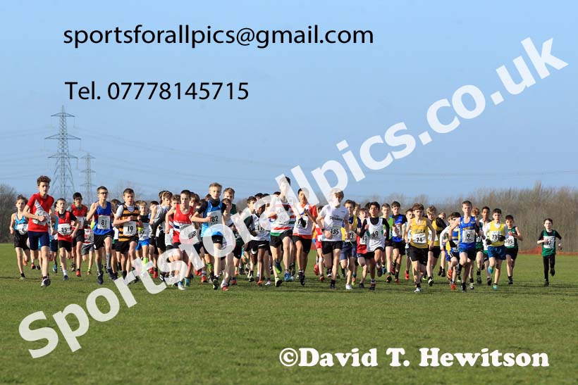 Boys under-13s 2022 Northern Cross Country Champs., Pontefract. Photo: David T. Hewitson/Sports for All Pics